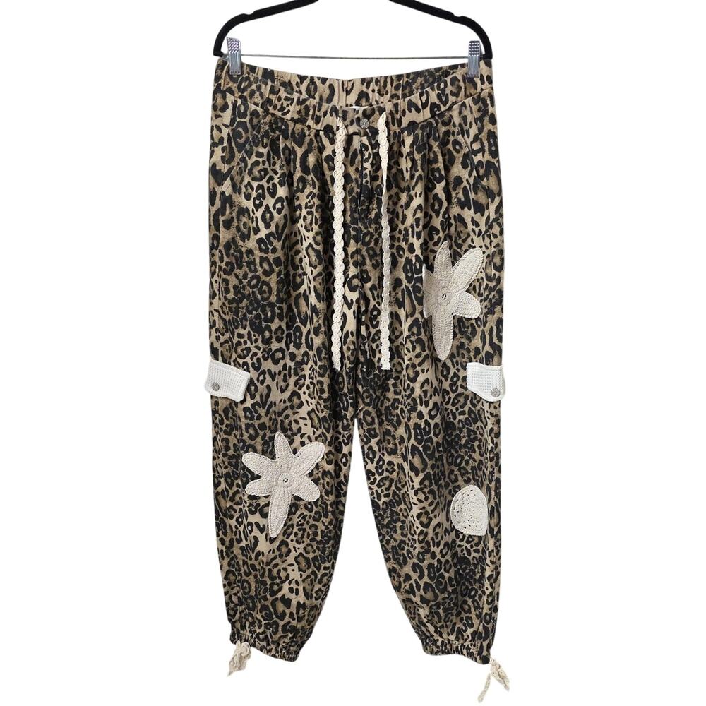 POL Fierce Flight Pants Rare Form Crochet Floral Patch Jogger Pants Womens Large